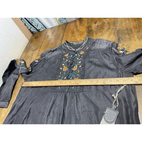 Double D Ranch Carrizo Canyon Western Denim Embroidered Tunic Size Medium NWT - Picture 11 of 14
